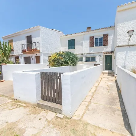 Casa La Serena - Casa Con Patio En Zahara